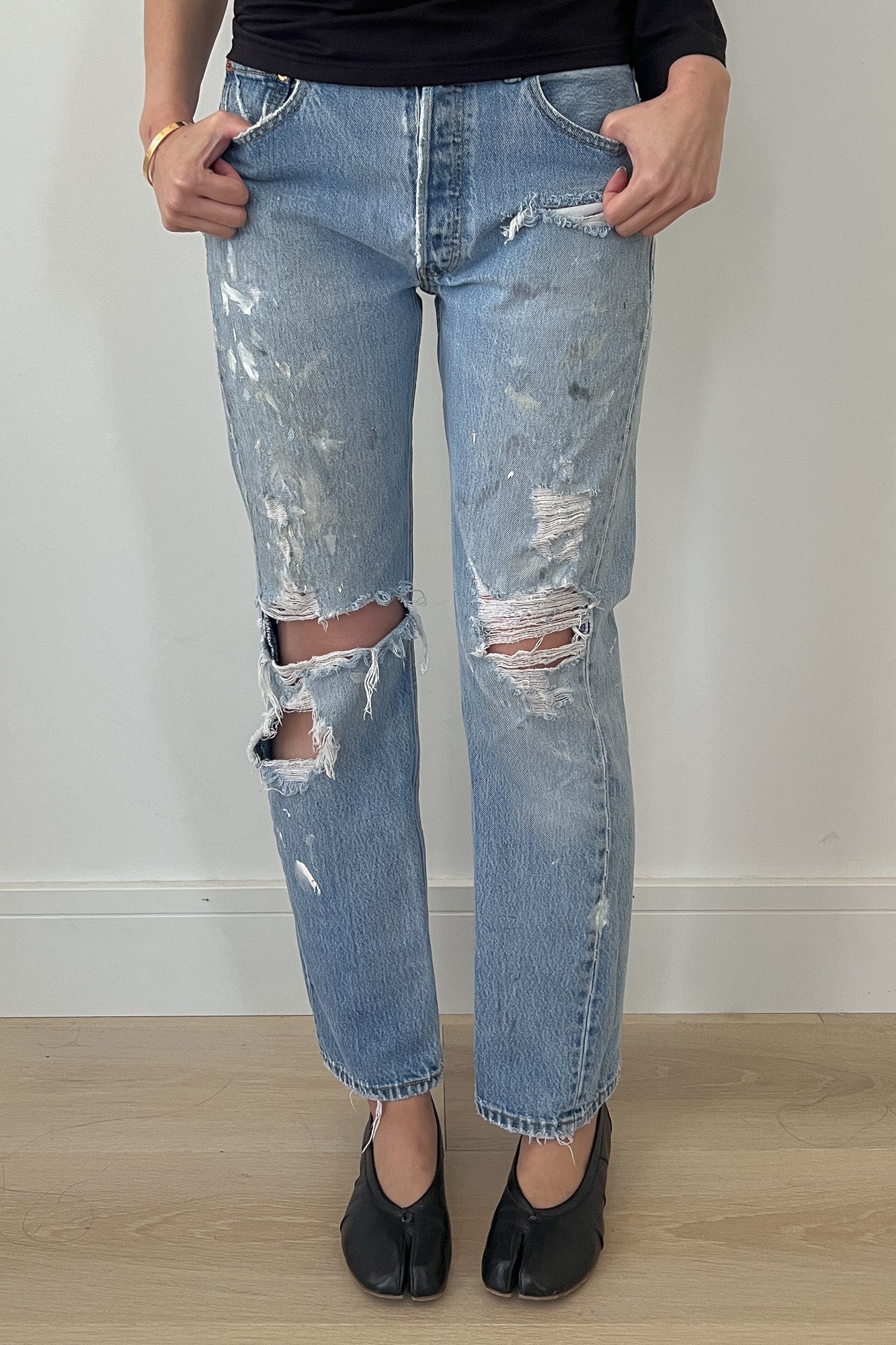 levi's | distressed jeans