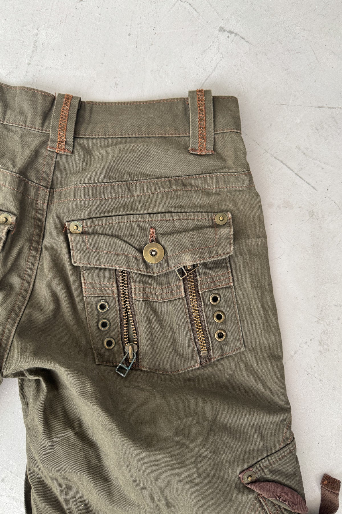 low waisted cargo pants