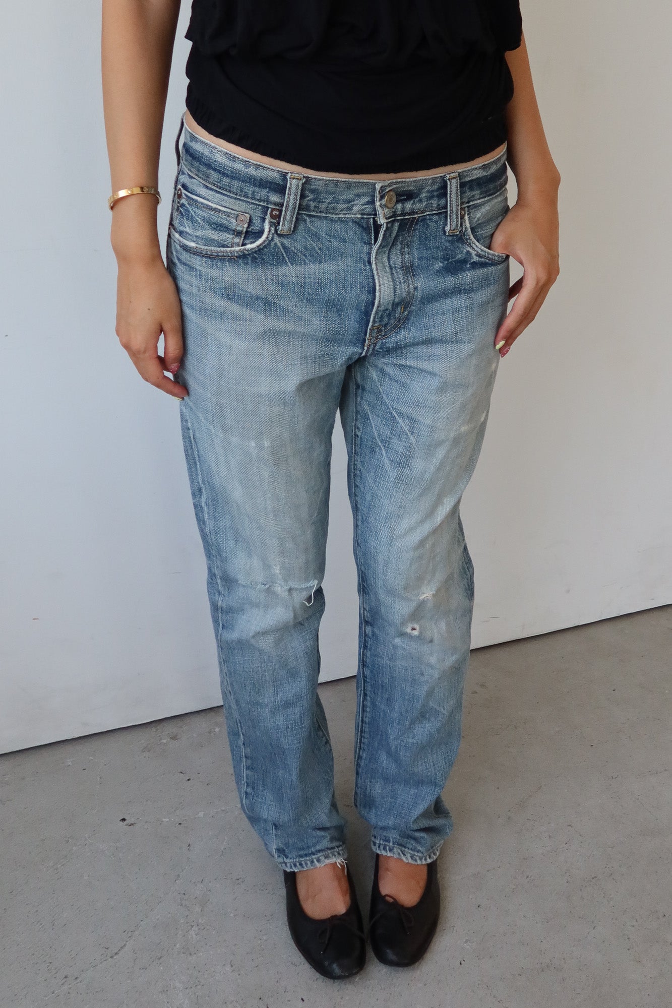 gap | stonewashed jeans
