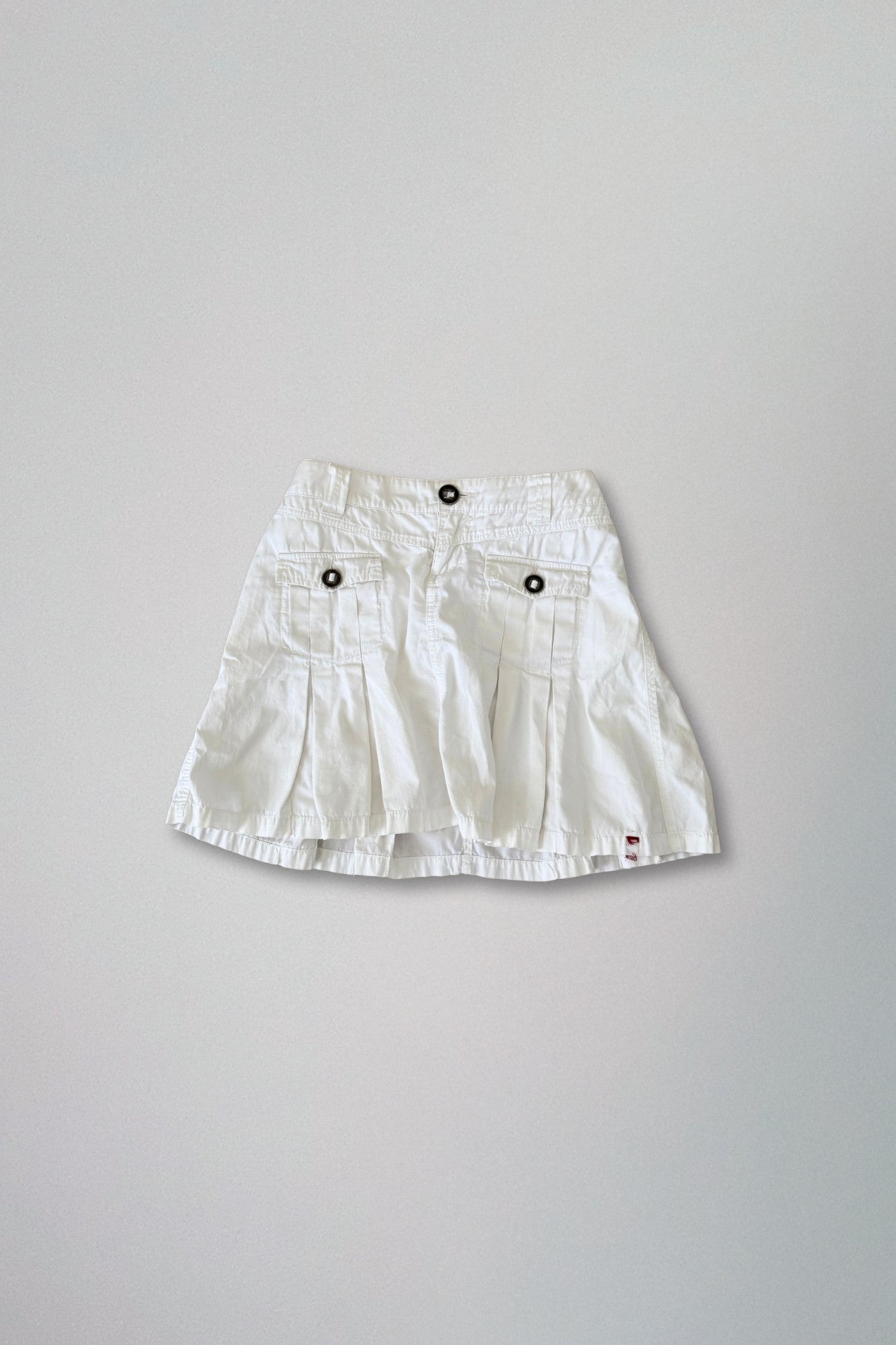 low waisted white skirt