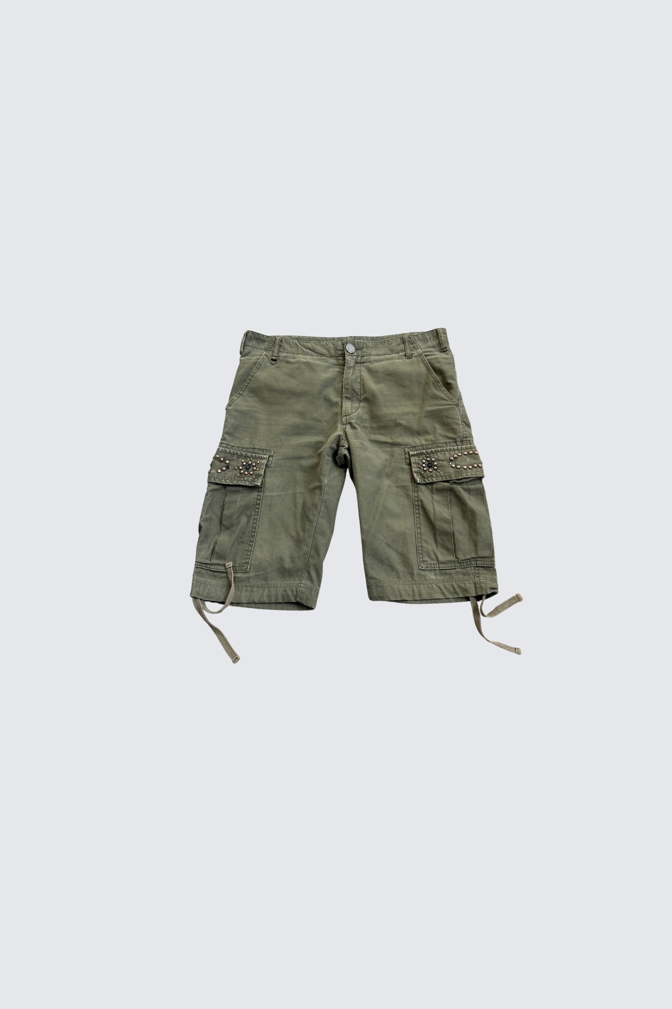 studded cargo shorts