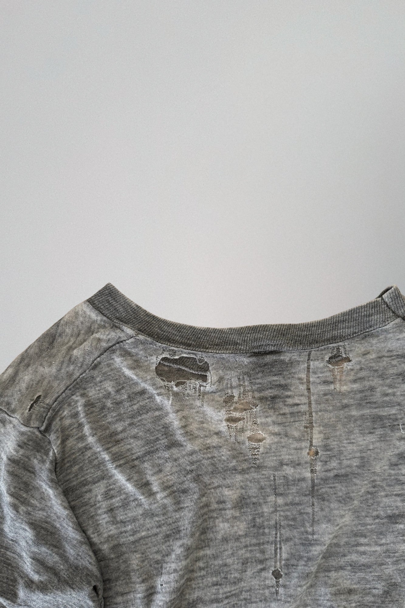 distressed US army tshirt