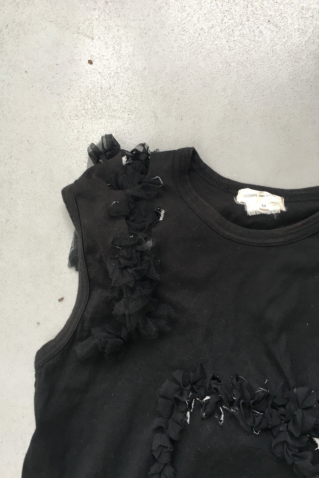 comme des garçons | ruffle top