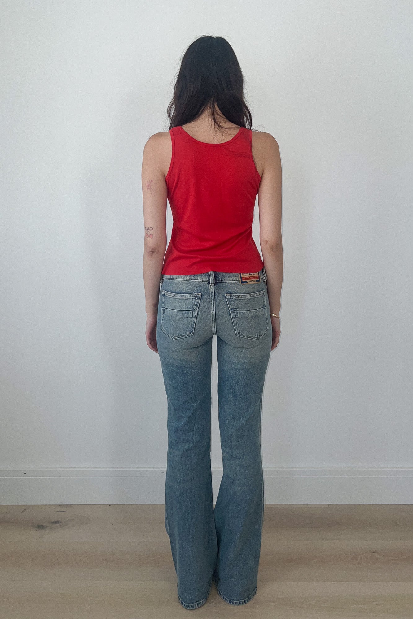 red tank top