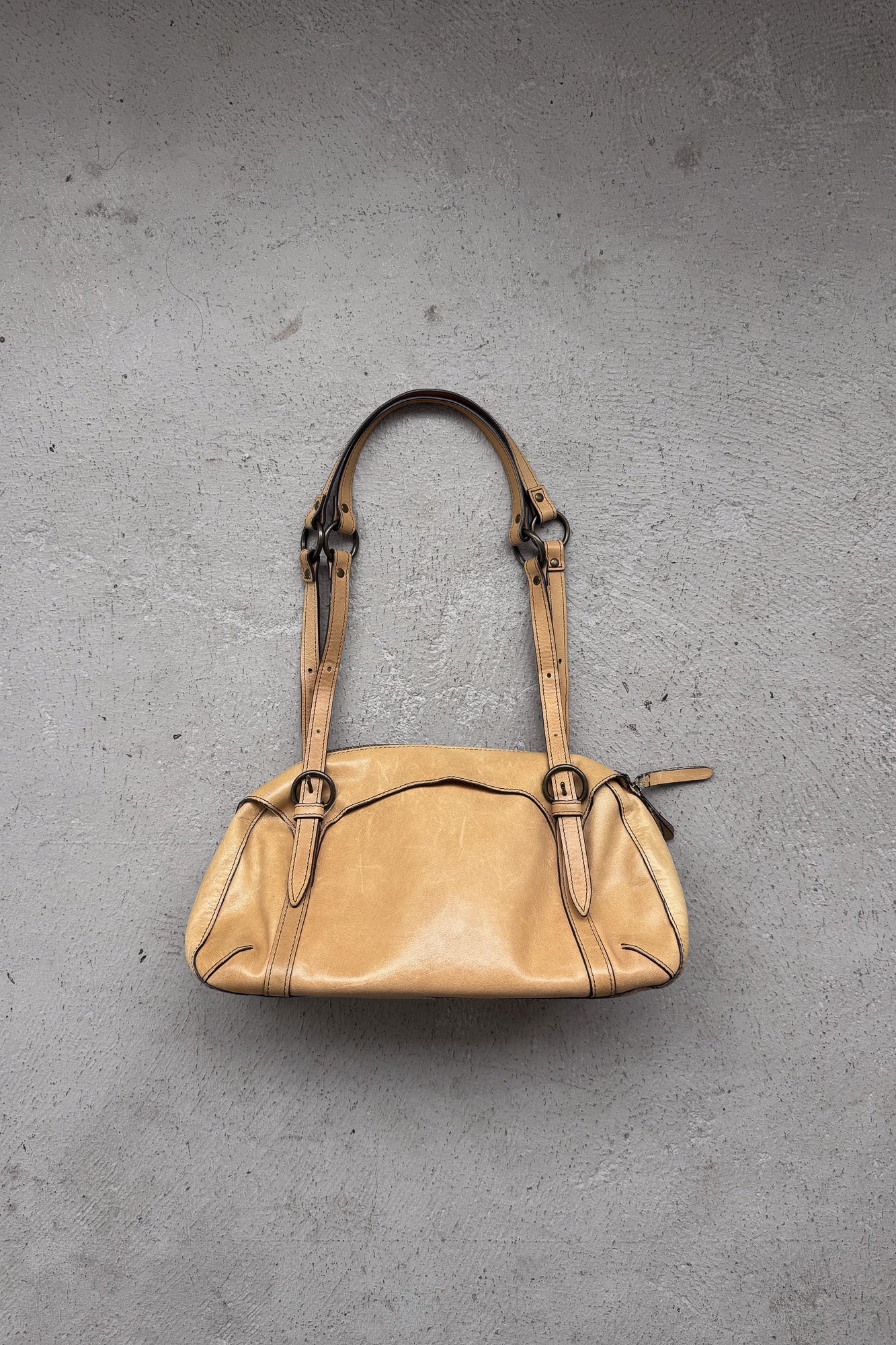leather shoulder bag