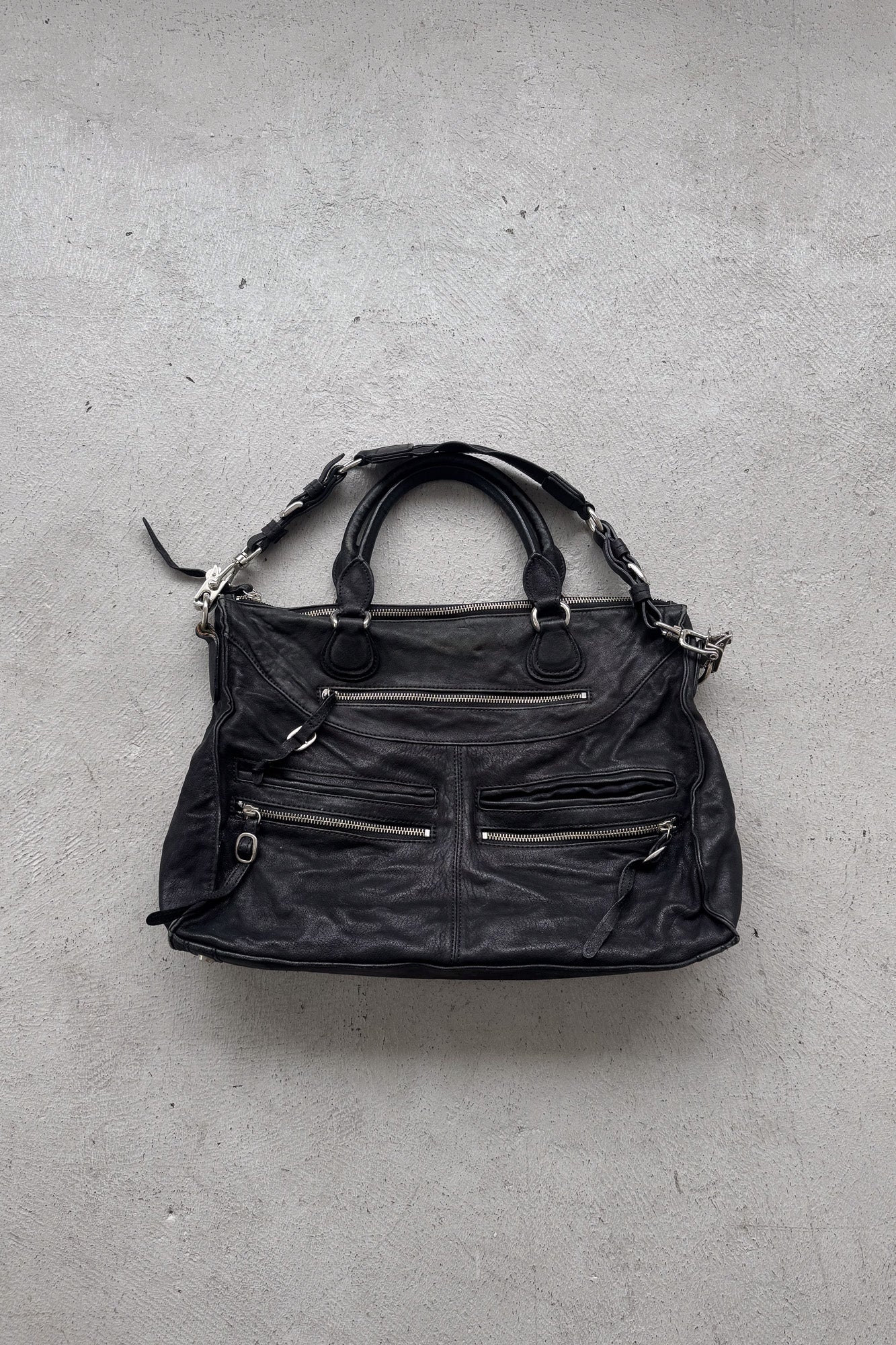 multi pocket leather shoulder bag