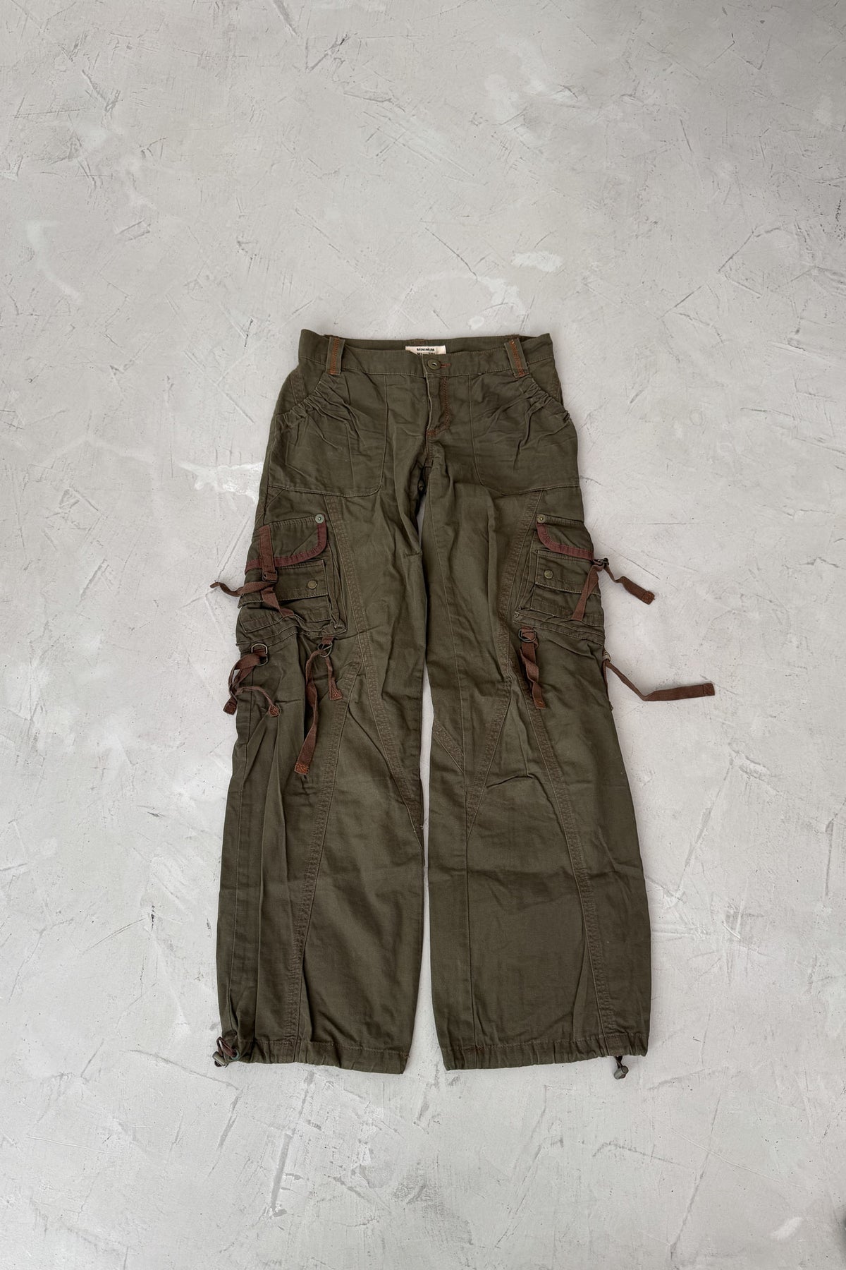low waisted cargo pants