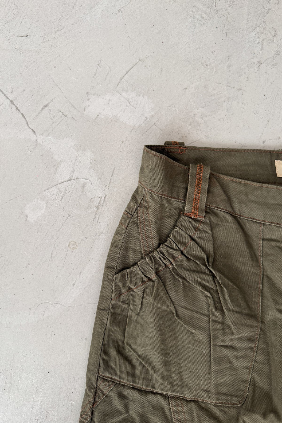 low waisted cargo pants