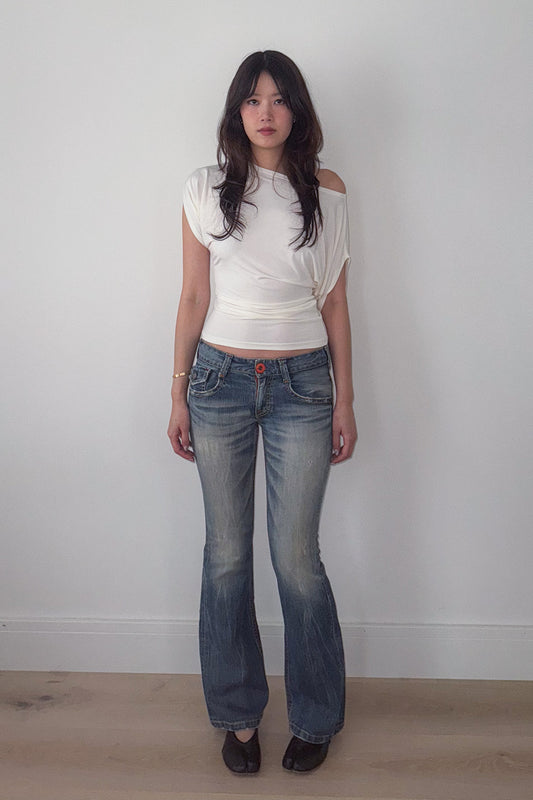 genoese | low waisted jeans with back strap