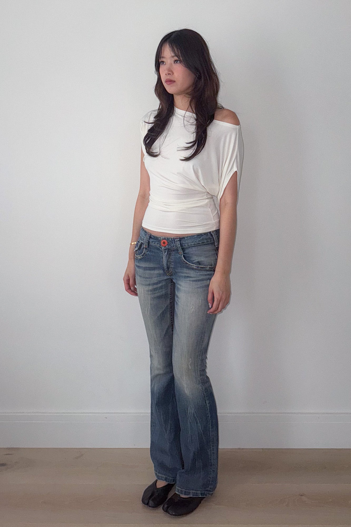 genoese | low waisted jeans with back strap