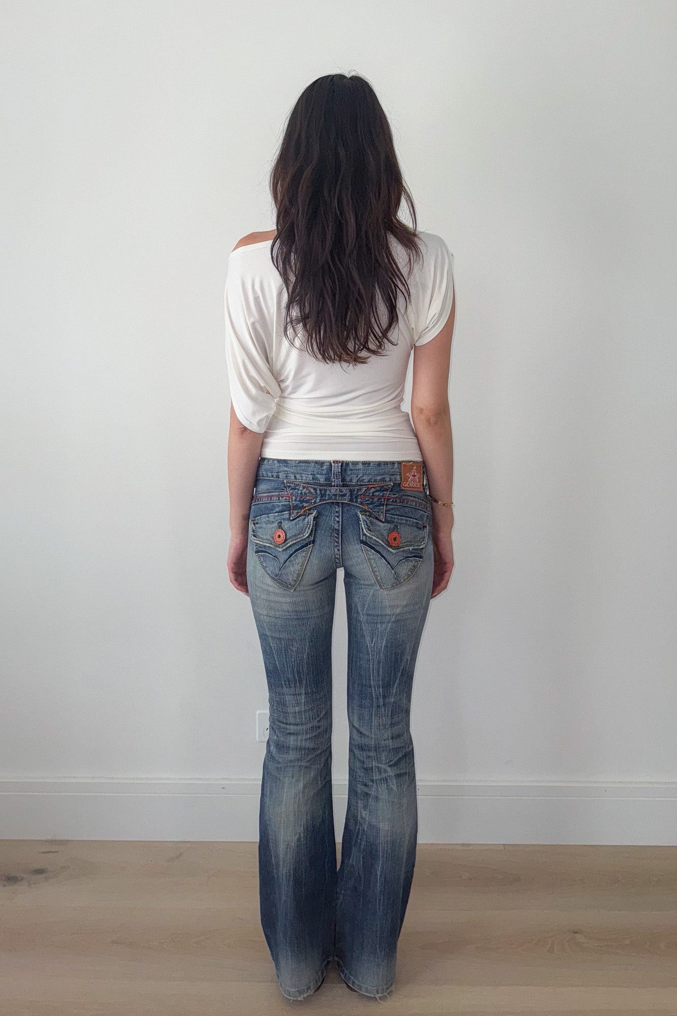 genoese | low waisted jeans with back strap