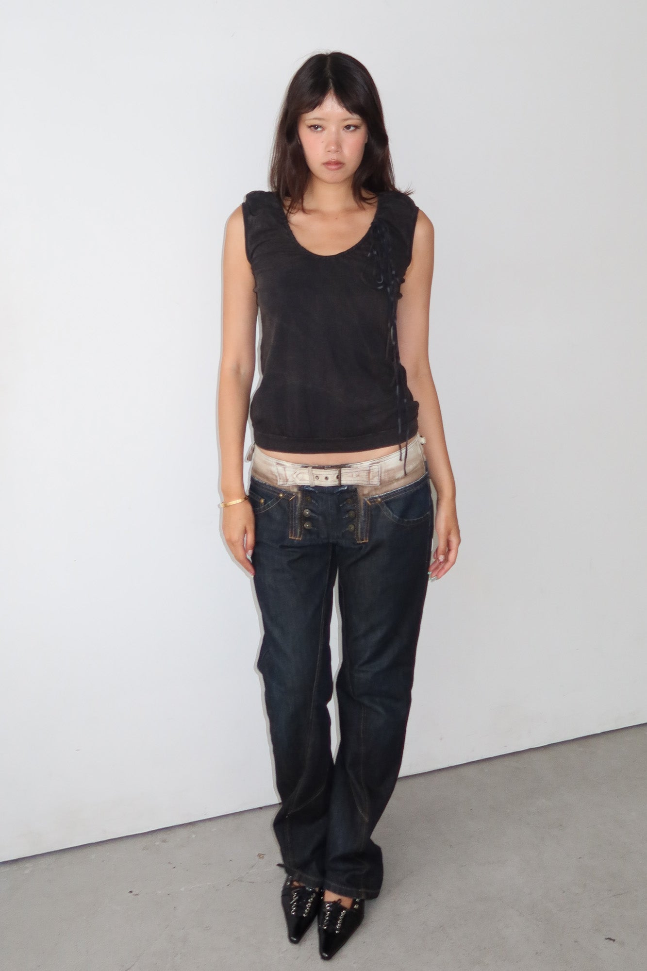 marithé françois girbaud | belted jeans