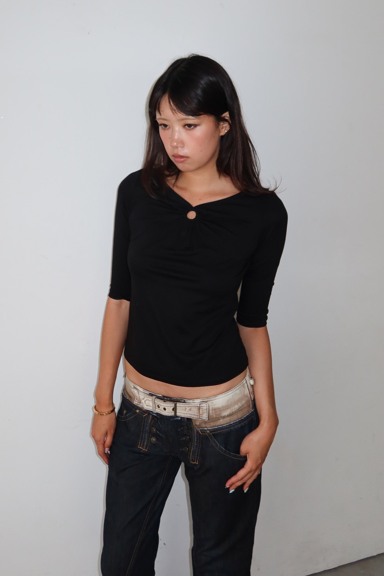 black keyhole ruched top