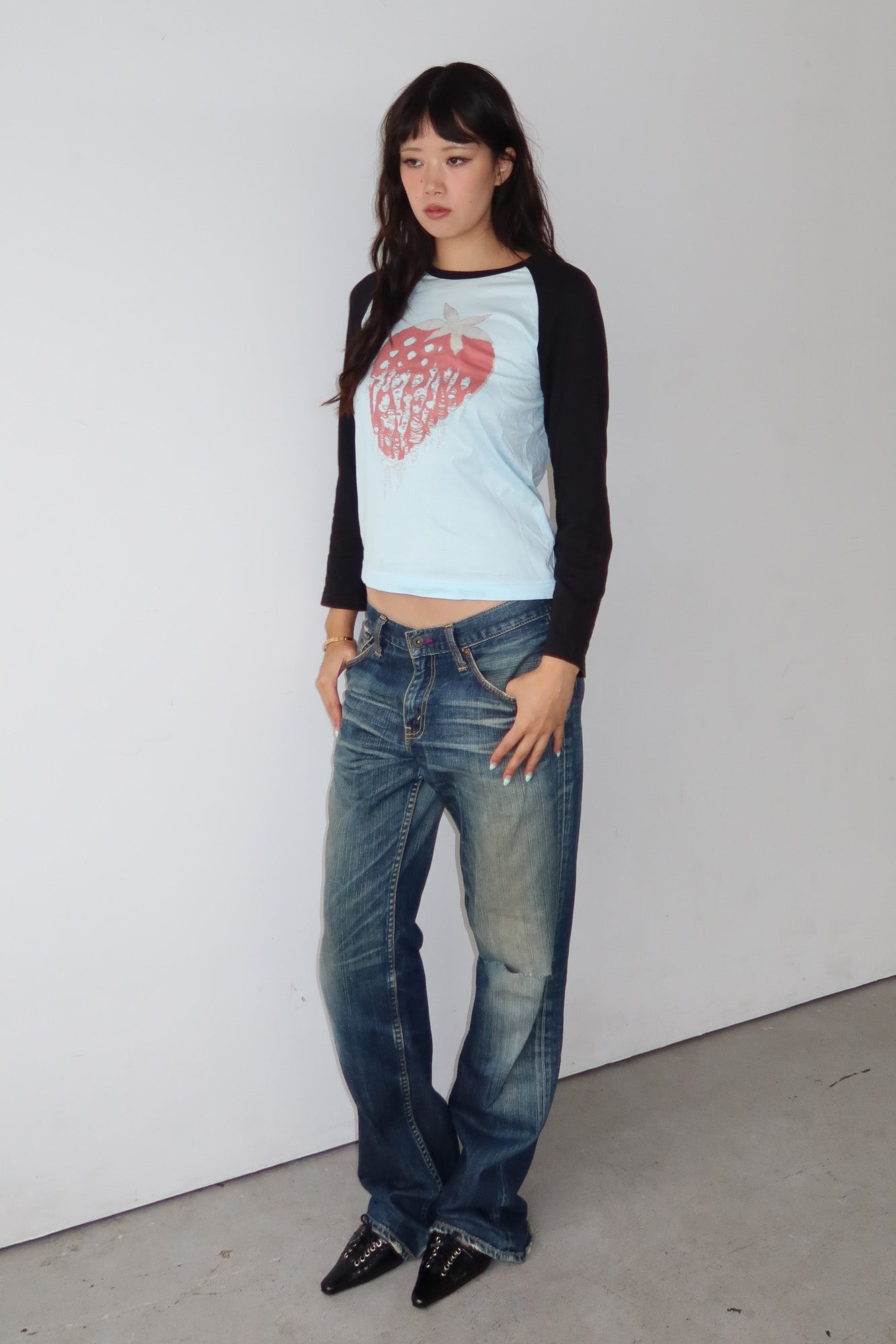 comme des garçons | strawberry raglan top