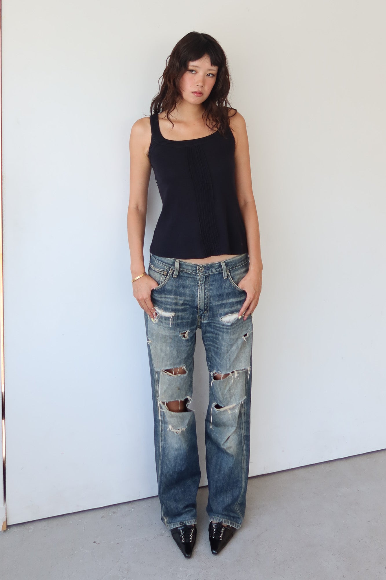 levi's | distressed jeans