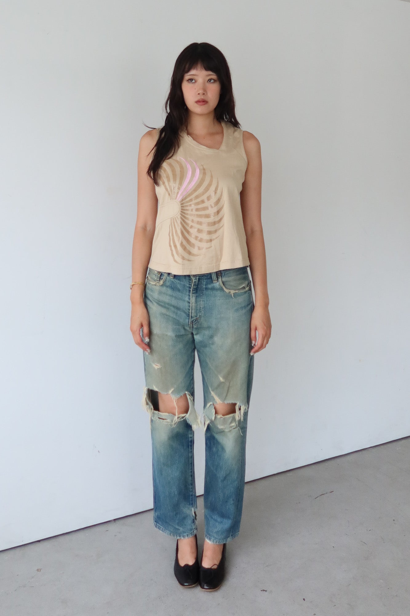 levi's | distressed jeans