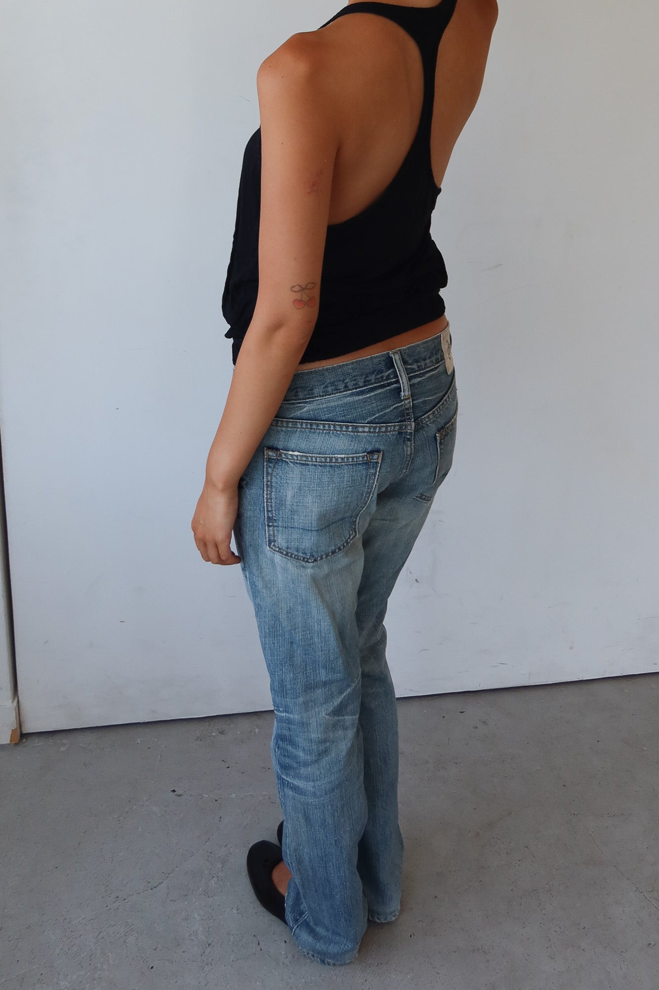 gap | stonewashed jeans