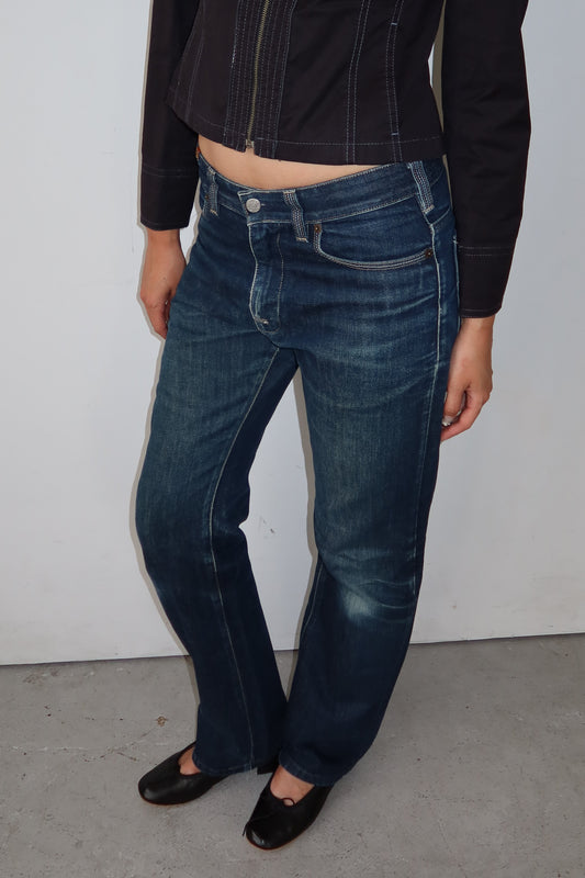 notify | jeans
