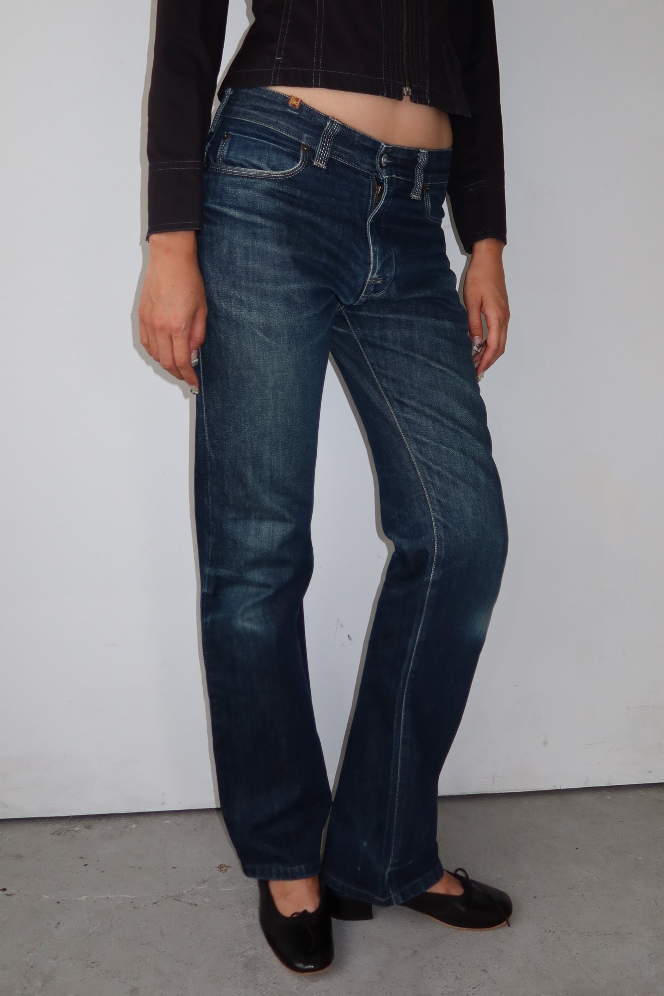 notify | jeans