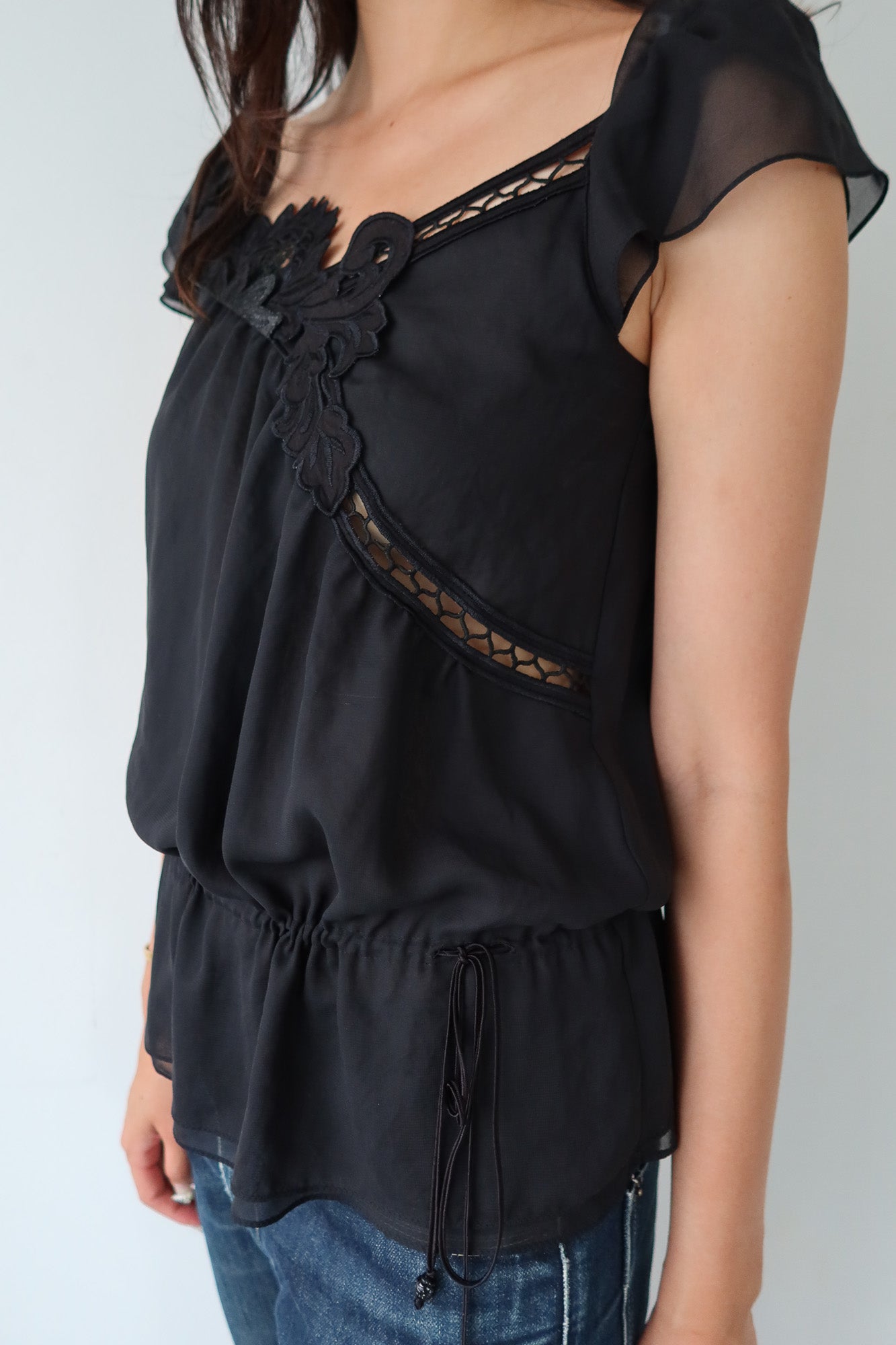 vivienne tam | floral appliqué top