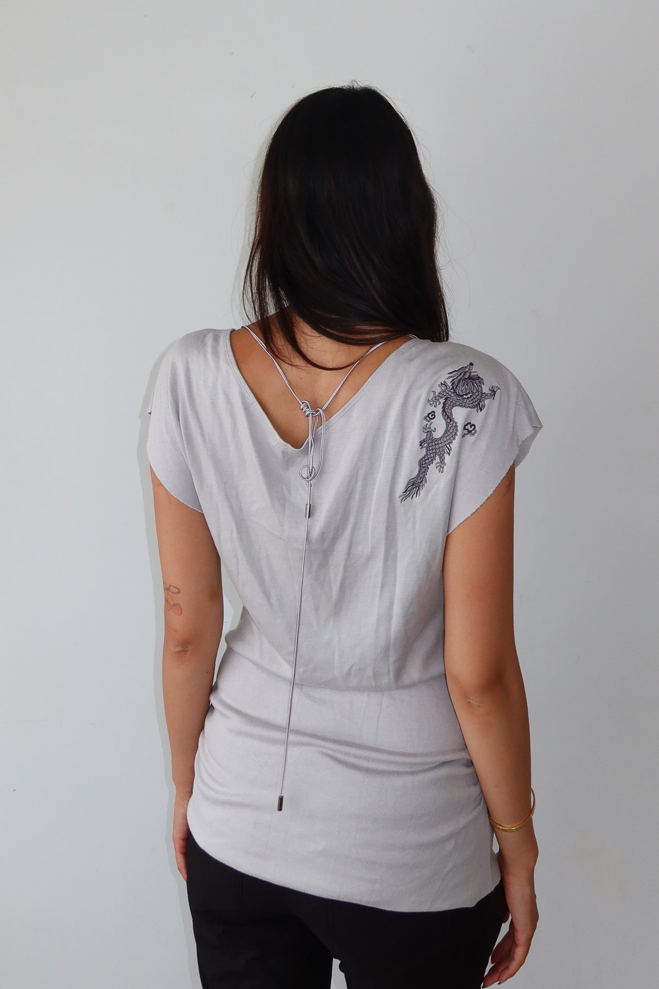 vivienne tam | dragon cowl neck top