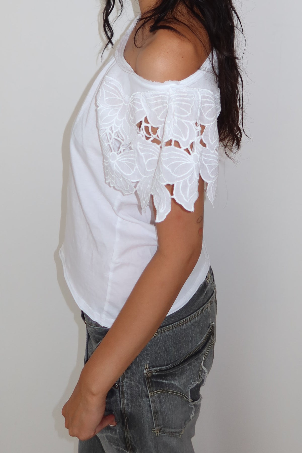 vivienne tam | off shoulder top